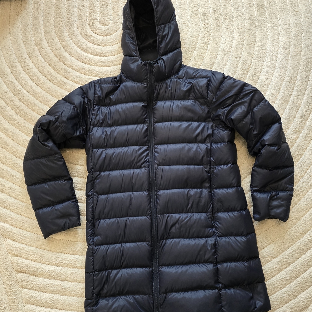 Uniqlo Women's Midnight Puffer Jacket